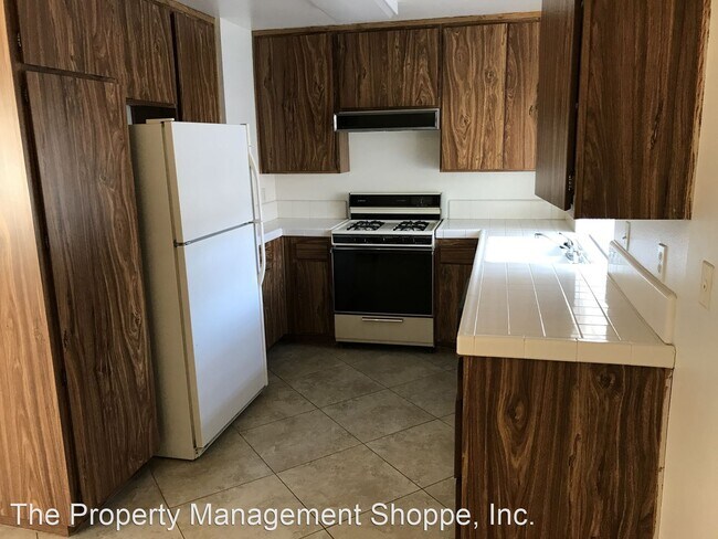 Building Photo - 2 br, 2 bath House - 650 Holmes Avenue