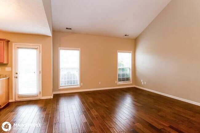 Foto del edificio - 8904 Eli Dr, Louisville, KY 40291