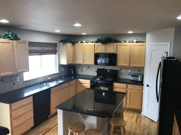 Kitchen - 3368 Hackberry Ln