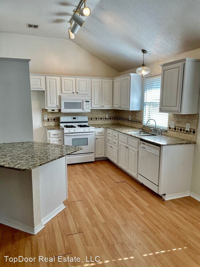 Foto del edificio - 4 br, 2 bath House - 1709 S.E. 15th Street