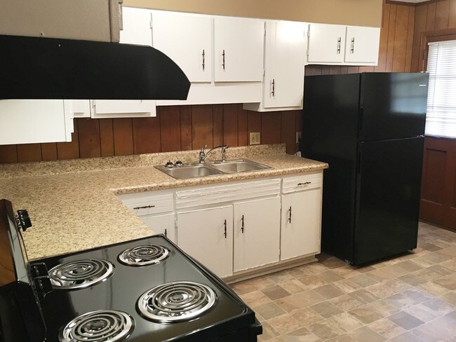 Foto del edificio - 8010 4th Ave