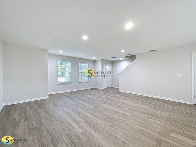 Building Photo - 3821 SW 43rd Ct