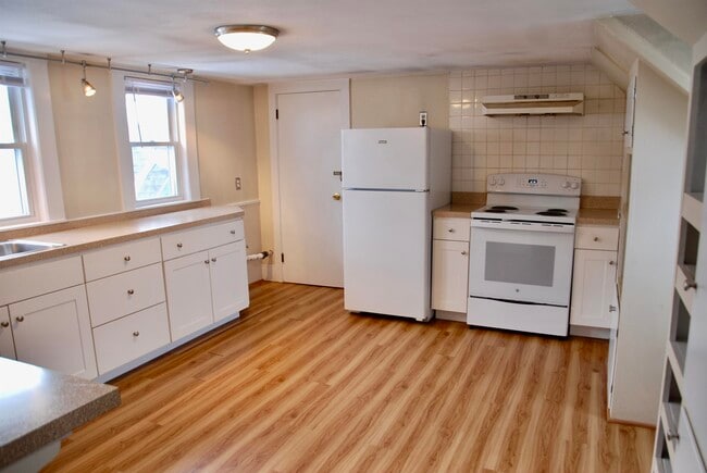 Foto del edificio - 17 Hanover St