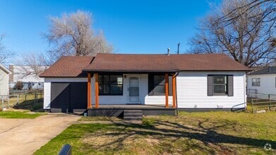 Building Photo - 4309 SE 40th St