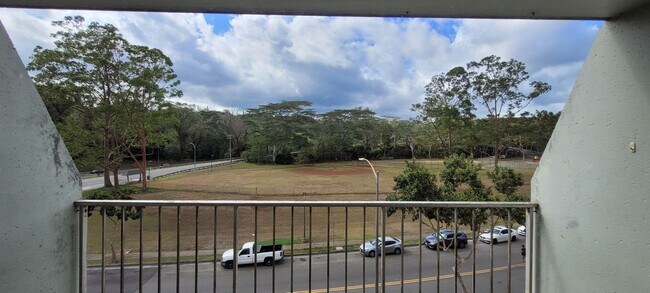 Foto del edificio - "Woodlawn Terrace" Melemanu 2 Bedroom, 1 Bath and 1 Reserved Parking
