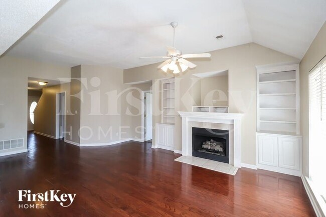 Foto del edificio - 1413 Leery Cove