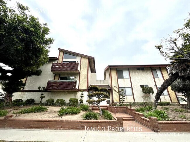 Foto del edificio - 15214 S Raymond Ave