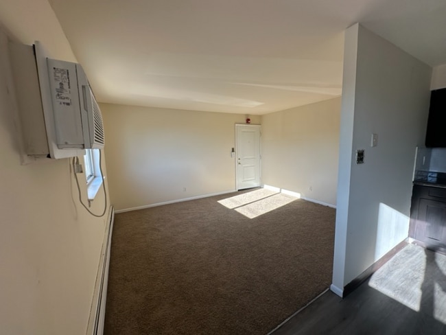 Foto del edificio - 6320 Keystone St