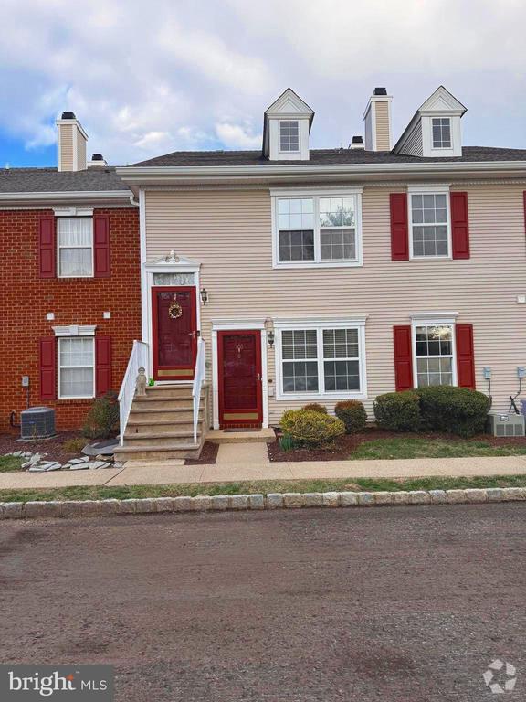 Building Photo - 103 Castleton Ct
