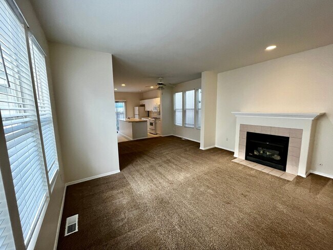 Foto del edificio - 3 Bedroom Plus Office in CK School District