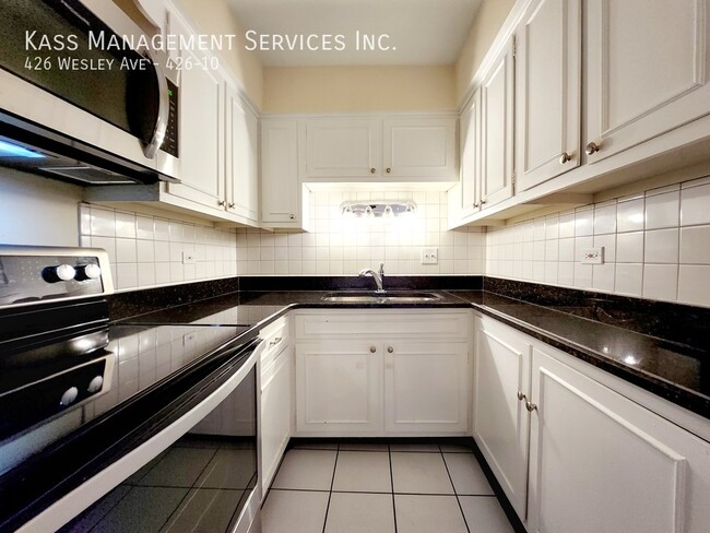 Foto del edificio - 426 Wesley Ave