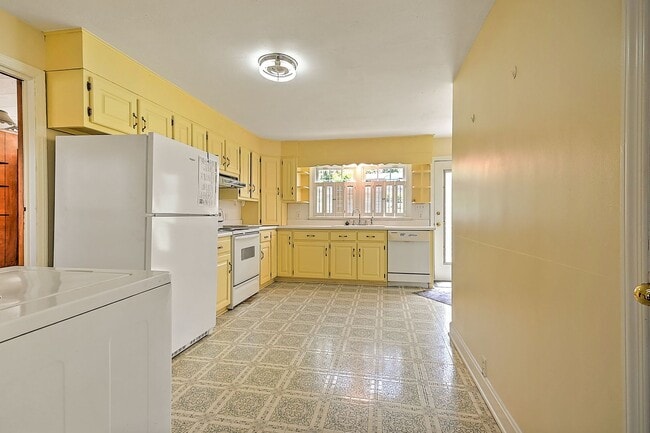 Building Photo - 1212 Tusculum Blvd