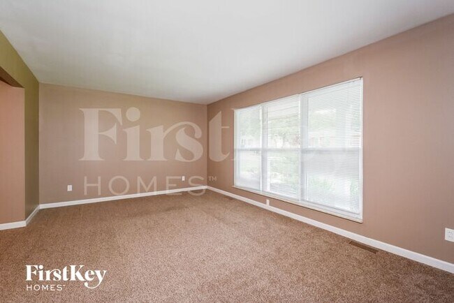 Building Photo - 13825 Invicta Drive