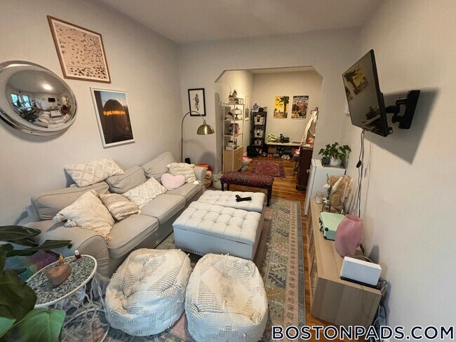 Foto del edificio - 114 Willow St