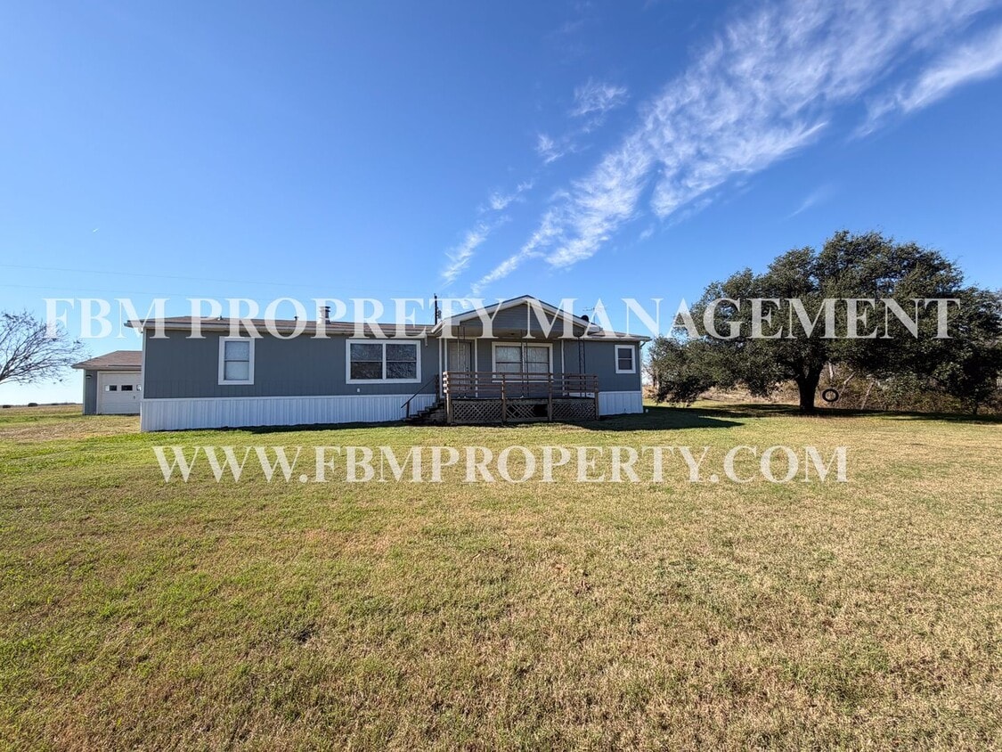Foto principal - 1054 Cosby Rd