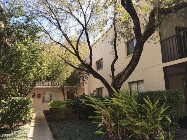 Building Photo - 11703 Raintree Village Blvd