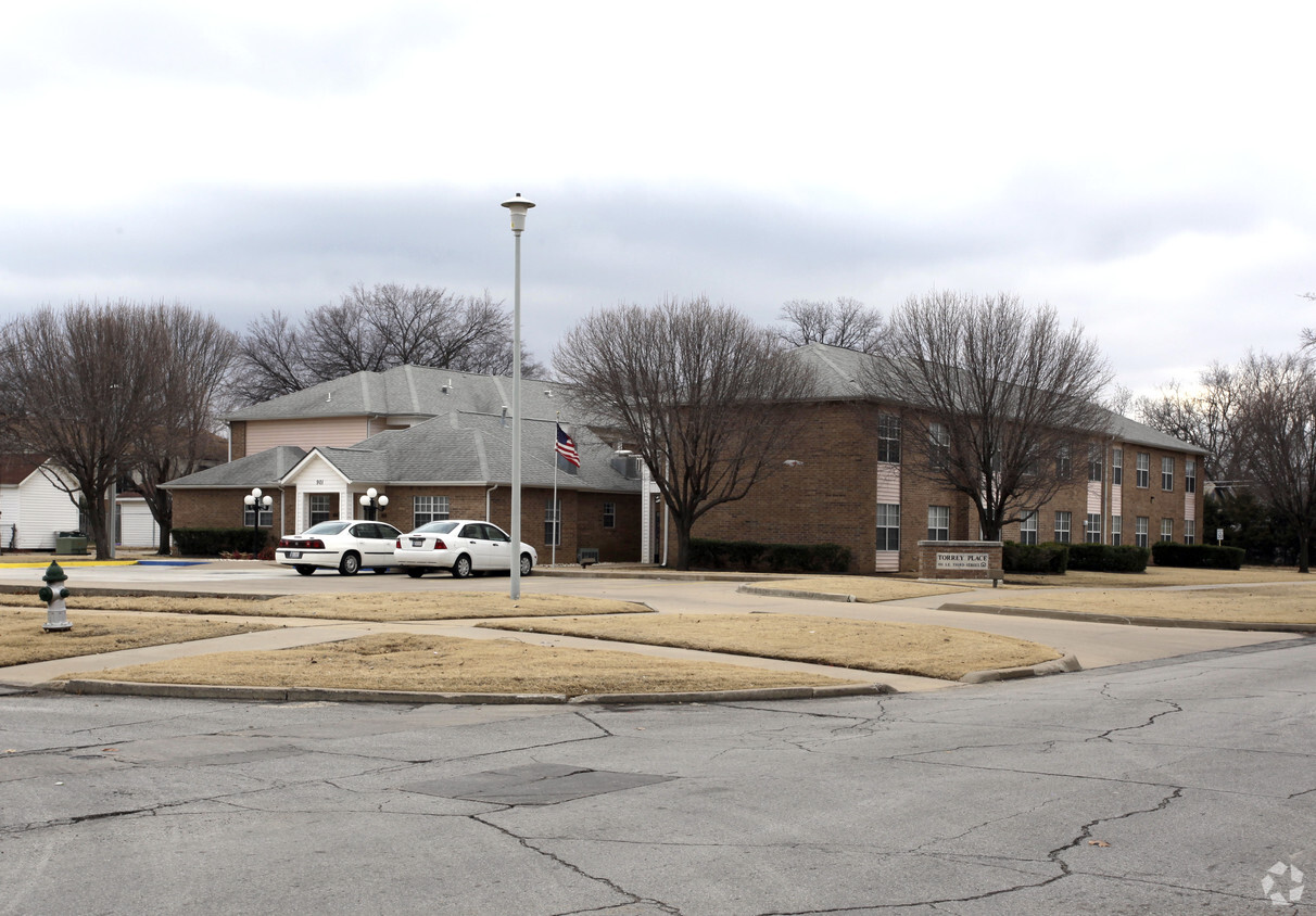 Primary Photo - Torrey Place Apartments