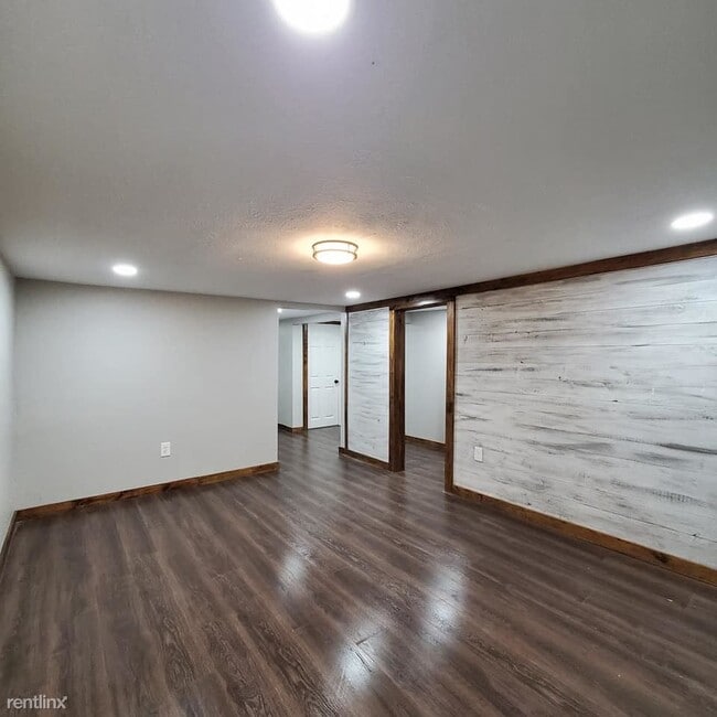 Building Photo - 3 br, 1 bath House - 1811 North Church Street