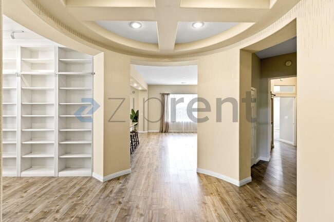 Foto del edificio - 1494 Cilento Ct