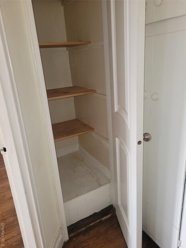 Foto del edificio - 10406 Avenue L