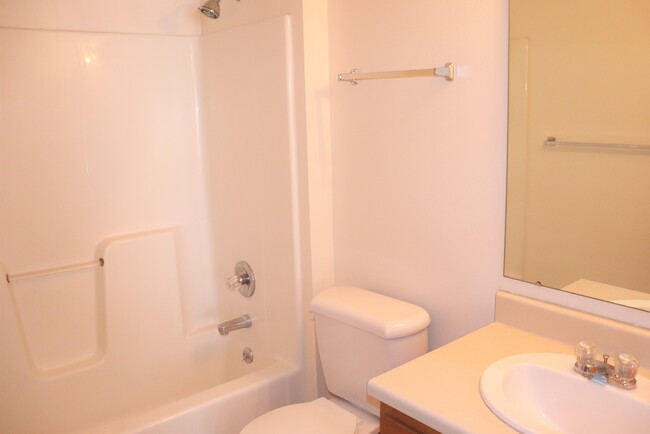 Foto del edificio - 3517 Queen Dr SW