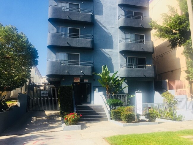 Interior Photo - Electro Apartments - WSP 833 Berendo LLC