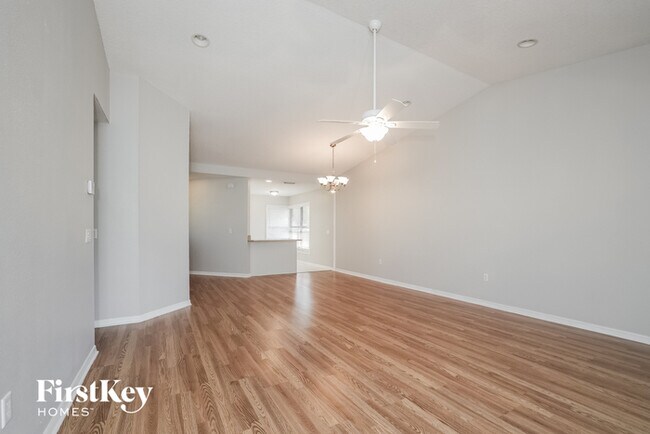Building Photo - 4301 Larrys Lagoon