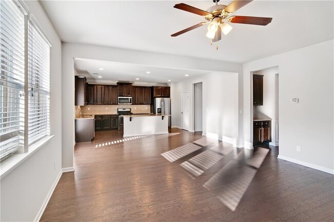 Foto del edificio - 5310 Whisper Point Blvd