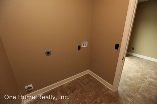 Building Photo - 11647 Ridgeway Ct