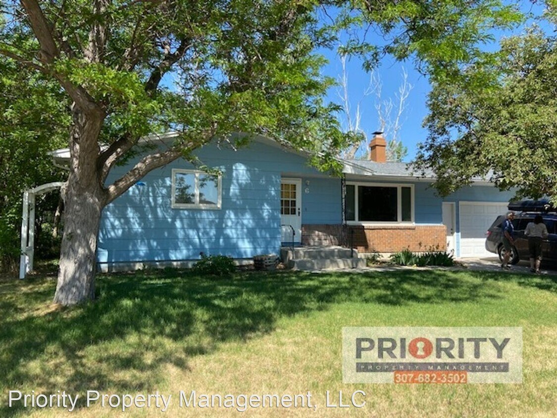 6 Sunrise Ln, Gillette, WY 82716 House Rental in Gillette, WY