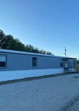 Building Photo - 340 Live Oak Rd