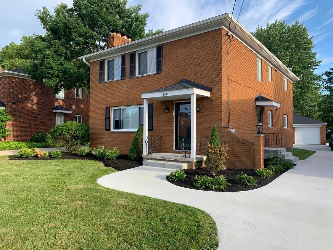 Foto principal - 2844 Chamberlain Rd