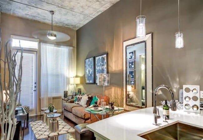 Building Photo - 1 bedroom in Houston TX 77030