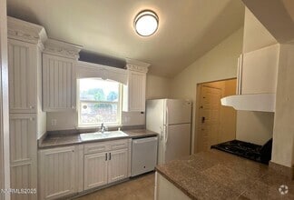 Building Photo - 6745 Evening Star Dr