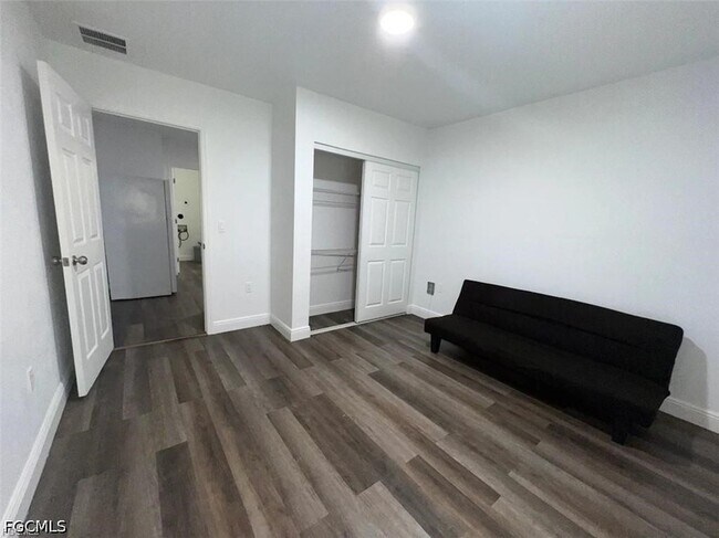 Foto del edificio - 4180 Sabal Ln