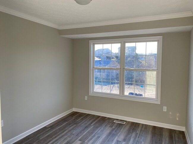 Building Photo - 77 Burdette Dr
