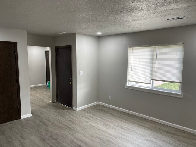 Foto del edificio - 1014 E 27th St