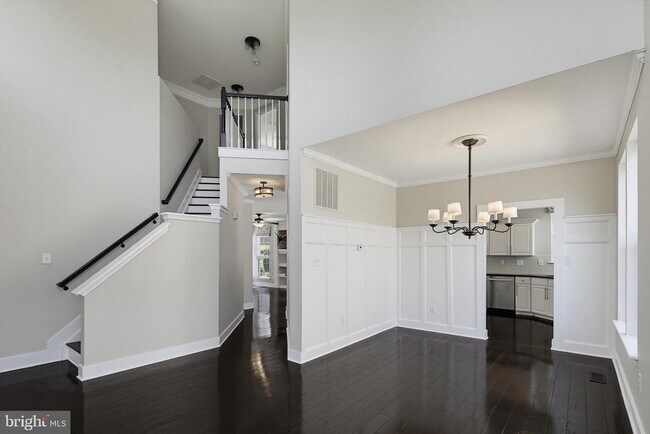 Building Photo - 6505 Autumn Wind Cir