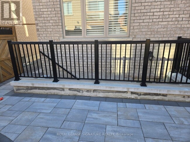Building Photo - 1028 Pelican Trail