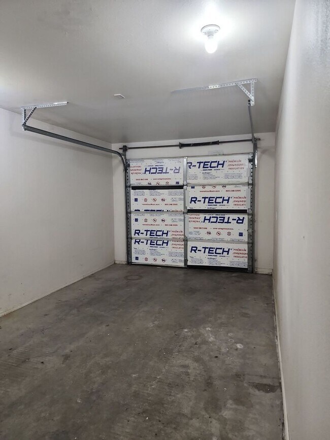 Foto del edificio - 3 bed 2 bath w/ garage in Ephrata