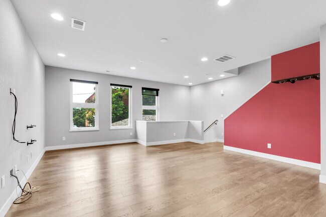 Foto del edificio - 2720 Federal Blvd