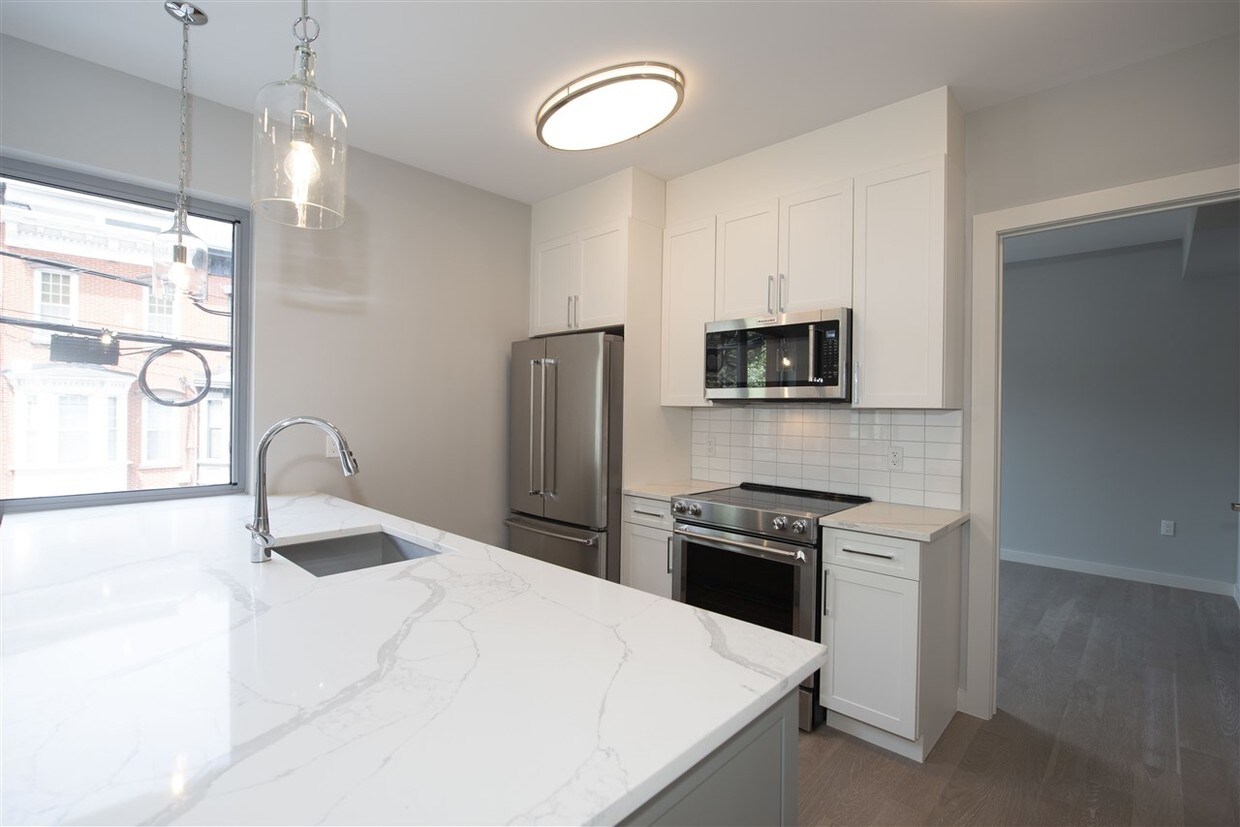 461 Newark Ave Unit 2E, Jersey City, NJ 07306 Condo for Rent in