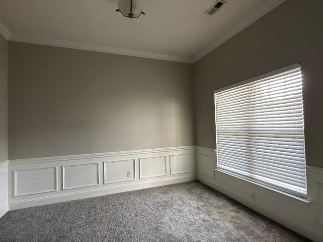 Building Photo - 4722 Lone Tree Ct