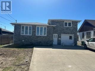 Primary Photo - 354 Barton St E