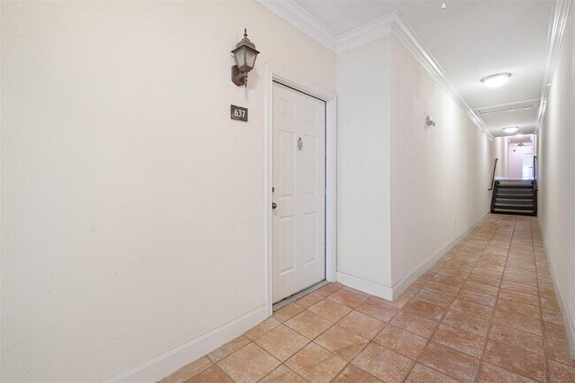 Foto del edificio - 7701 Rialto Blvd