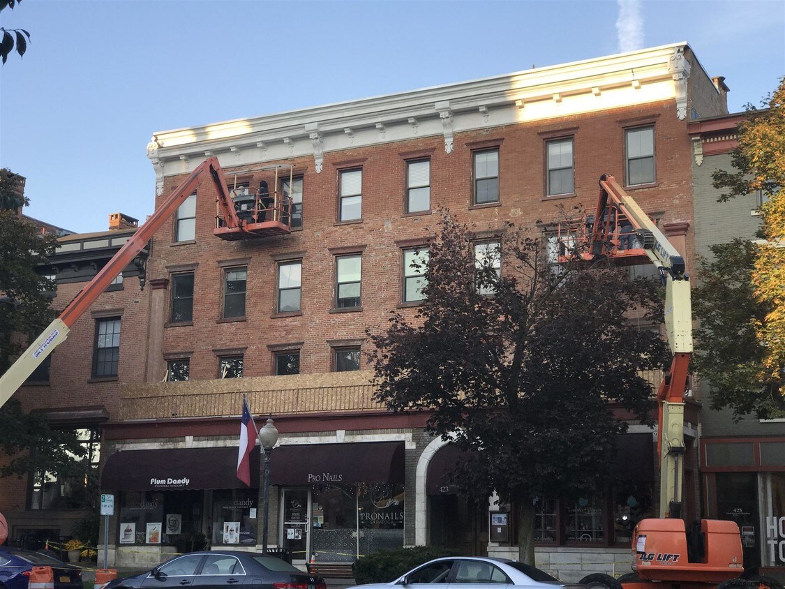 423 Broadway Unit 36, Saratoga Springs, NY 12866 Room for Rent in Saratoga Springs, NY