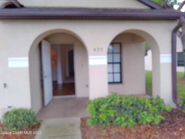 Building Photo - 435 Margie Dr
