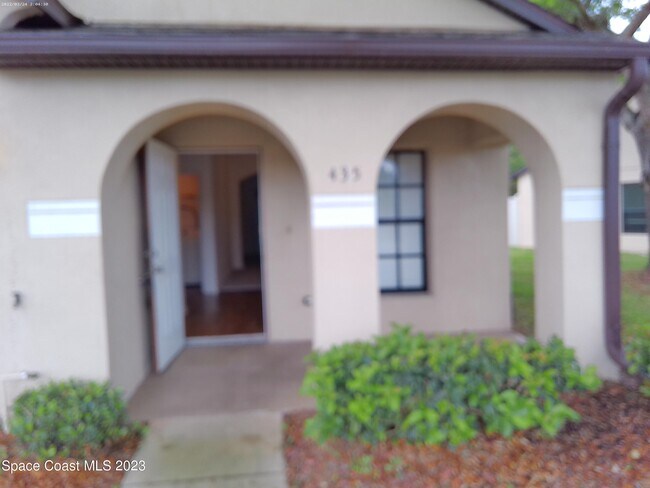 Foto del edificio - 435 Margie Dr