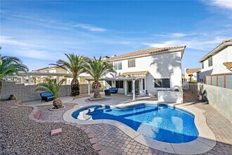 Building Photo - 871 Brunellos Ave