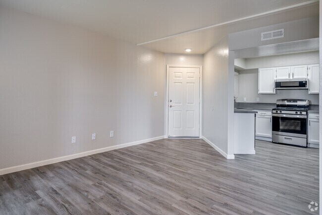 2HAB, 1BA - 821 ft² - Prescott View Apartments